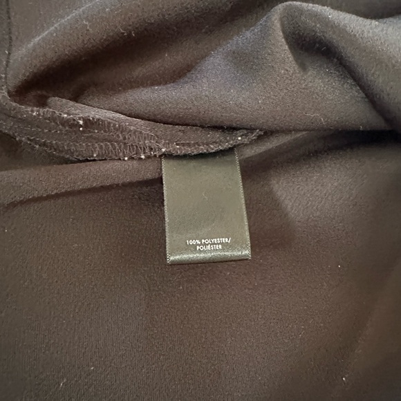 Ann Taylor Black cold shoulder top - Picture 8 of 11